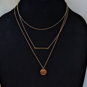 NWOT - Layered Necklace - Gold
